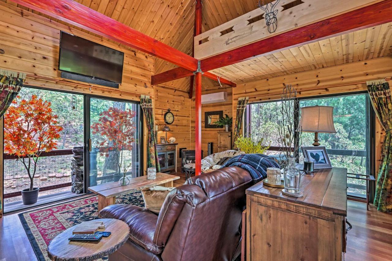 Romantic Strawberryandpine Studio Cabin With Deck! Exterior foto