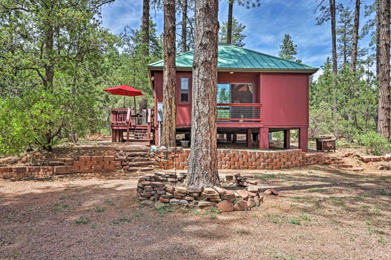 Romantic Strawberryandpine Studio Cabin With Deck! Exterior foto