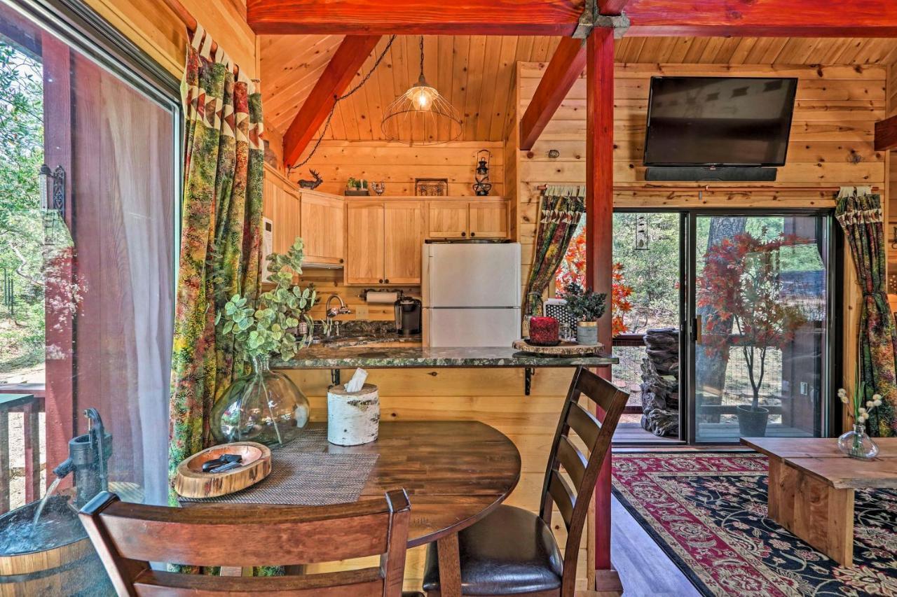 Romantic Strawberryandpine Studio Cabin With Deck! Exterior foto