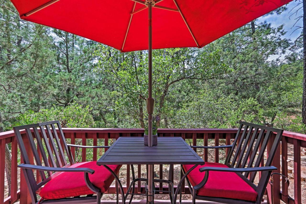 Romantic Strawberryandpine Studio Cabin With Deck! Exterior foto